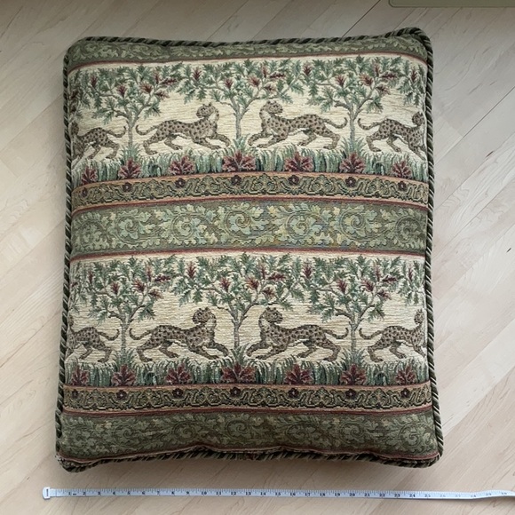 Custom Decorative Pillow Cover Leopard Theme - Picture 3 of 10